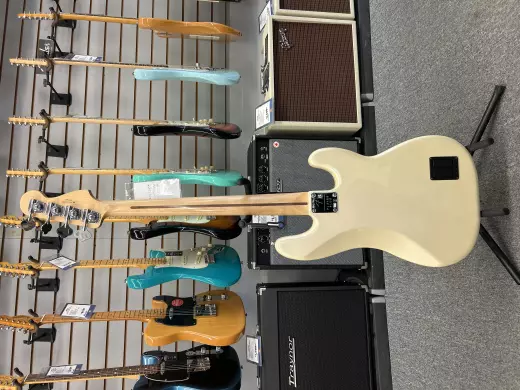 Fender - 014-7463-323 2